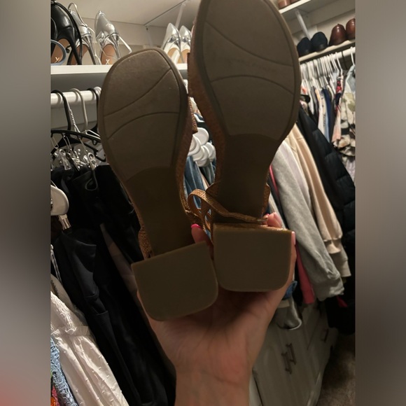 Marc Fisher Cognac Block Heel Ankle Strap 8.5 - Picture 6 of 6